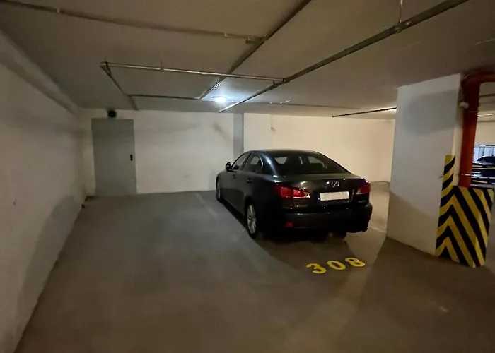 아파트 The Prince's Neighbour With Free Garage